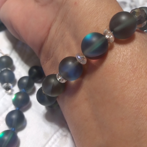 Jewelry Set... Moonstone beads - Picture 2 of 10